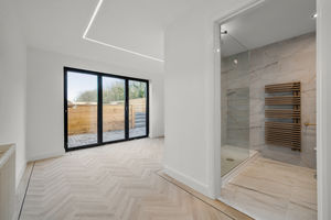 Photo 18- click for photo gallery